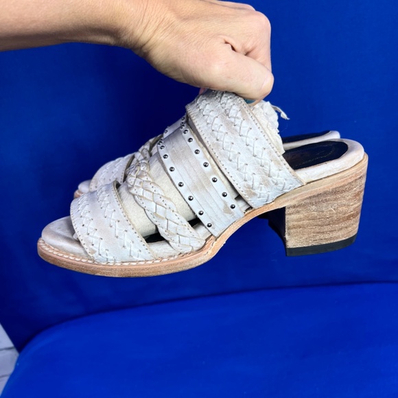 🚫SOLD! •NWOT |•FREEBIRD🦅BY STEVEN•| Albuquerque Sandals Beige Cream Tan Size - Picture 11 of 16